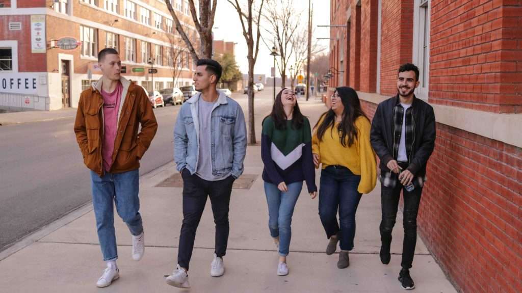 Study abroad with Delphi Education