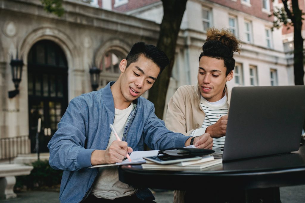Canadian Universities To Study Without IELTS